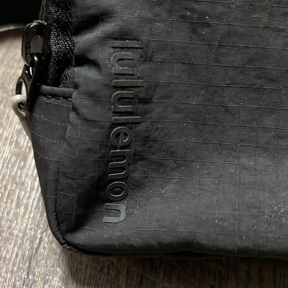 Like New Lululemon Mini Belt Bag - Picture 2 of 7